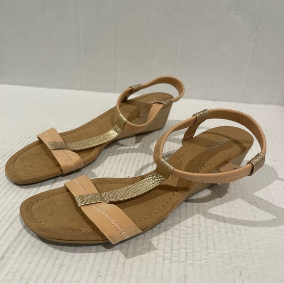 Women’s Alfani Beige Voyage Wedge Slip On Slingback Sandals Size 11 US! - Picture 4 of 9